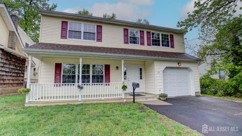 109 Woodland Dr, Keyport, NJ, 07735-5343 | Card Image