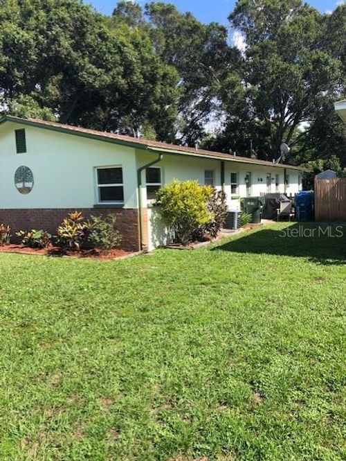 3022 Meadow Lake Ave, LARGO, FL, 33771-2646 | Card Image