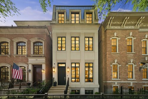 1932 Fremont St, Chicago, IL, 60614-5017 | Card Image