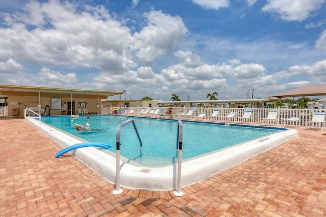 Heated Community Pool | Image 23