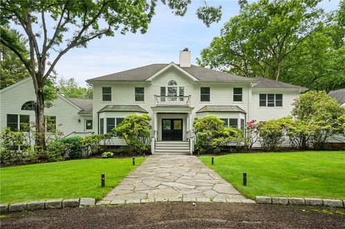 820-792 Old Post Rd, Bedford, NY, 10506-1213 | Card Image