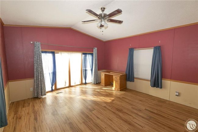 21 S Davidson Ave, Home with 3 bedrooms, 2 bathrooms and null parking in Absarokee MT | Image 18