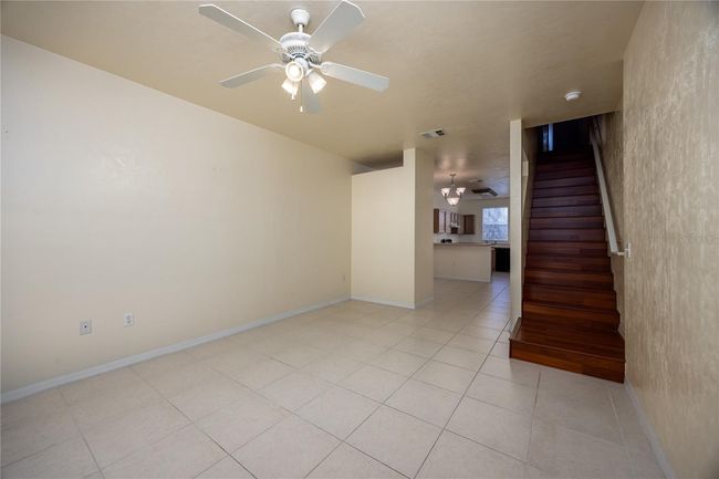 APT-807 - 3901 Sw 20 Th Ave, Condo with 2 bedrooms, 3 bathrooms and null parking in GAINESVILLE FL | Image 5