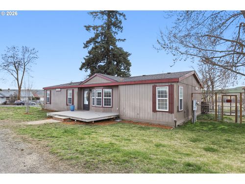 501 Nw 3rd St, Dufur, OR, 97021-3082 | Card Image