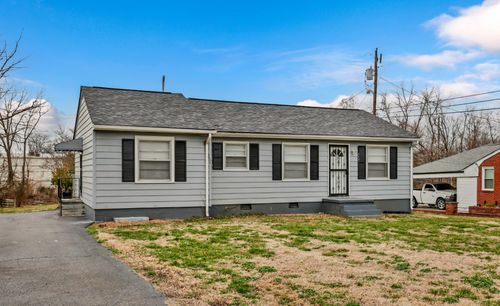 117 W Meadow Dr, Clarksville, TN, 37043-5015 | Card Image