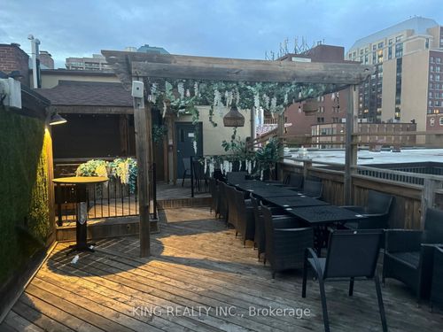 15 Main St N, Brampton, ON, L6X1M8 | Card Image