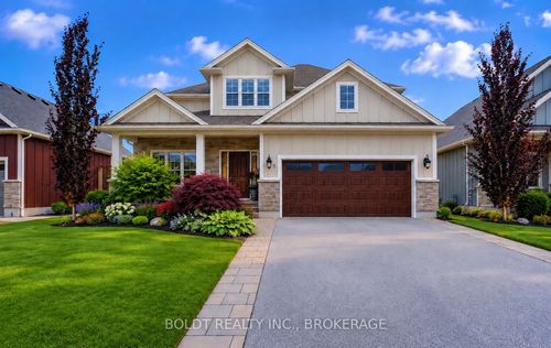 5 Gossen Dr, Niagara on the Lake, ON, L0S1J0 | Card Image