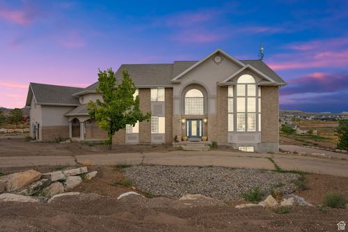 2441 E Ranch Rd, Eagle Mountain, UT, 84005-3198 | Card Image
