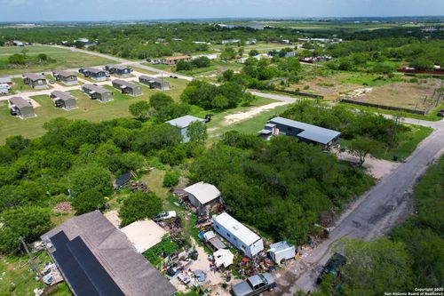 TBD N Esplanade St, Karnes City, TX, 78118 | Card Image