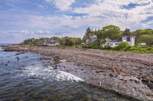 81 Tower Rd, Kittery Point, ME, 03905-5227 | Card Image