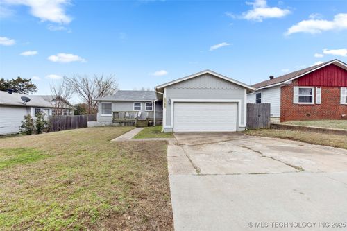 5766 27th St, Tulsa, OK, 74114-5110 | Card Image