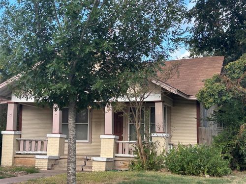 413 Fowzer St, Taylor, TX, 76574-3546 | Card Image