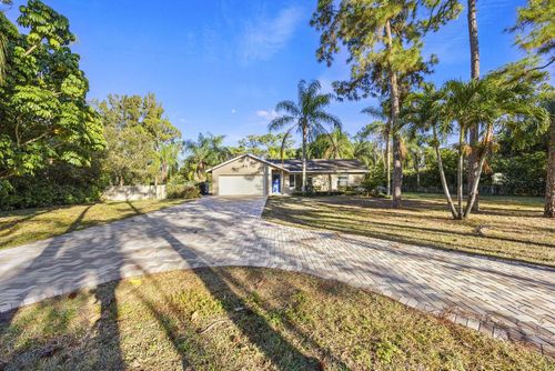 4658 127th Trl N, West Palm Beach, FL, 33411-8946 | Card Image