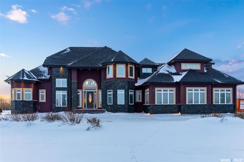 123 Slater Cres, Pilot Butte, SK, S0G3Z0 | Card Image