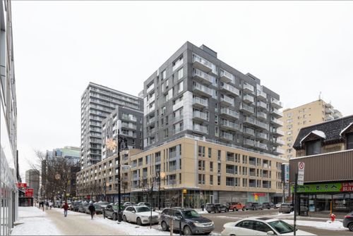 559-1414 Rue Chomedey, Montréal, QC, H3H0A2 | Card Image