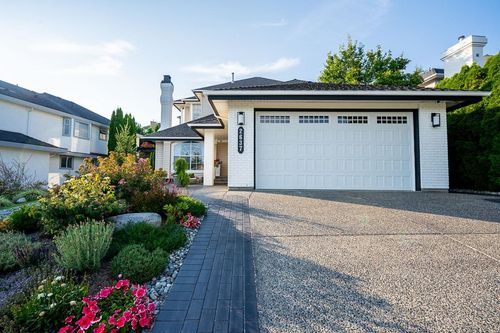 2637 Sandstone Cres, Coquitlam, BC, V3E2T8 | Card Image