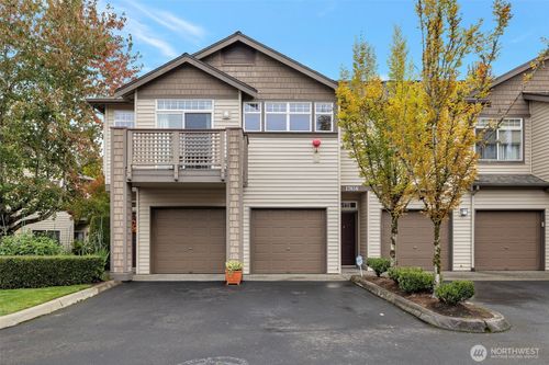 f17656-17656 134th Ln Se, Renton, WA, 98058-6817 | Card Image