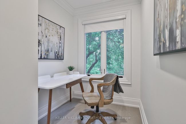 37 Farnham Ave, House other with 5 bedrooms, 5 bathrooms and 1 parking in Toronto ON | Image 18