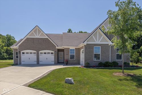 6557 Surray Ct, Brownsburg, IN, 46112-7054 | Card Image