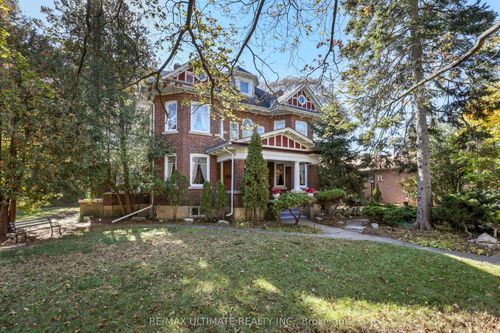 456 Manse Rd, Scarborough, ON, M1E3V8 | Card Image