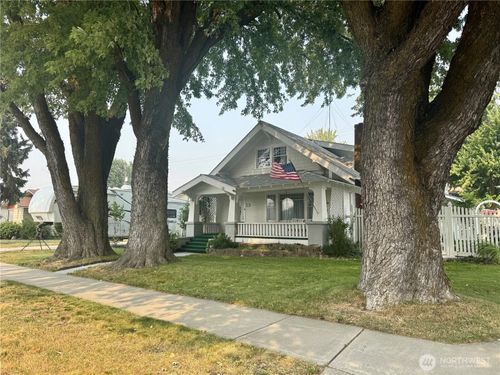 403 Nw Main Ave, Wilbur, WA, 99185-5147 | Card Image