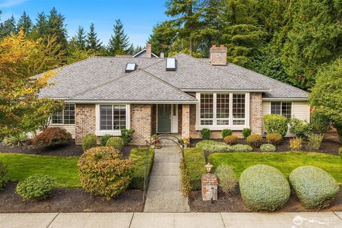 22318 Ne 22nd Street, Sammamish, WA, 98074 | Card Image