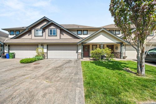 8-44523 Mclaren Dr, Chilliwack, BC, V2R0C2 | Card Image
