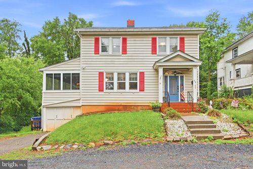 204 Grand Ave, FRONT ROYAL, VA, 22630-2508 | Card Image