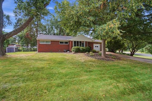801 Smith Dr, Normal, IL, 61761-3952 | Card Image