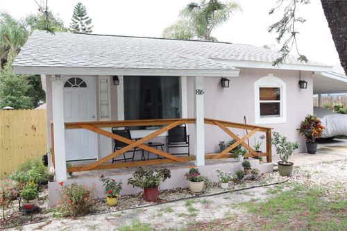 816 W Minnehaha St, TAMPA, FL, 33604-5921 | Card Image