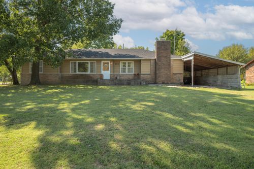 102 W Garner St, Goodman, MO, 64843-9720 | Card Image