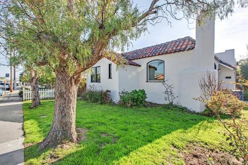 498 Elm Ave, San Bruno, CA, 94066 | Card Image
