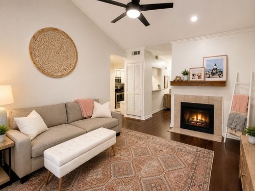 604-3257 Donnelly Cir, Fort Worth, TX, 76107-5440 | Card Image