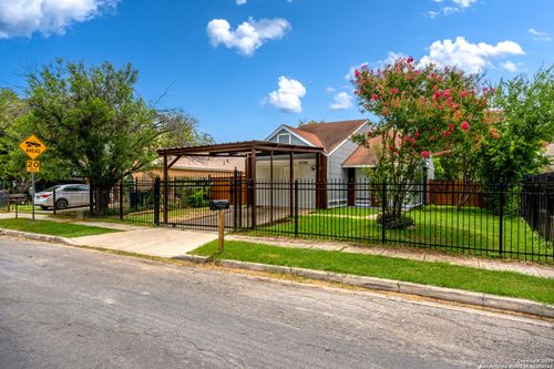 5728 Harefield Dr, San Antonio, TX, 78228-5656 | Card Image