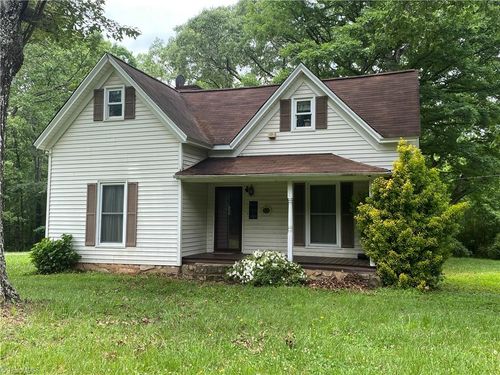 2452 Salem Church Rd, Lincolnton, NC, 28092-8917 | Card Image