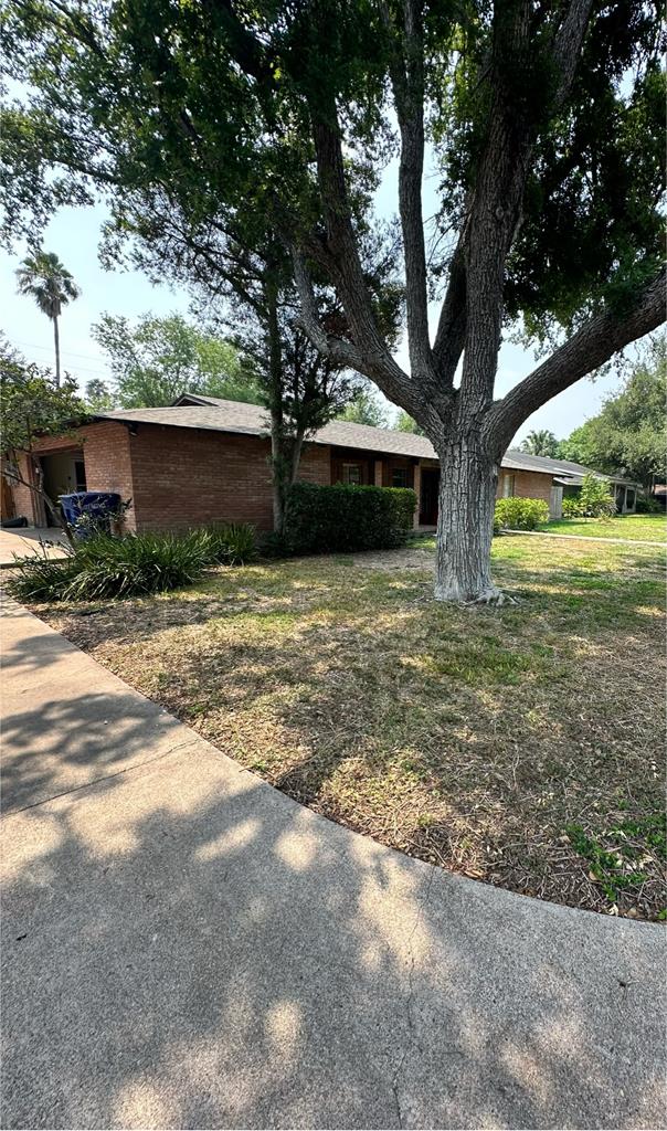 Casa Linda St, Mcallen, TX 78501