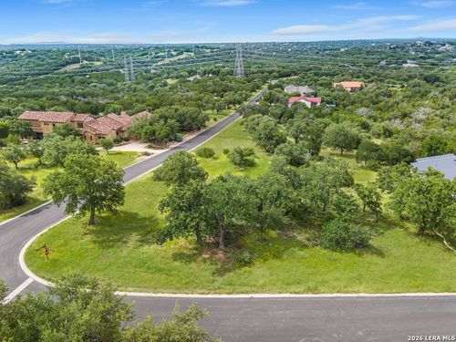 202 Hi Ridge Rd, Horseshoe Bay, TX, 78657-6844 | Card Image