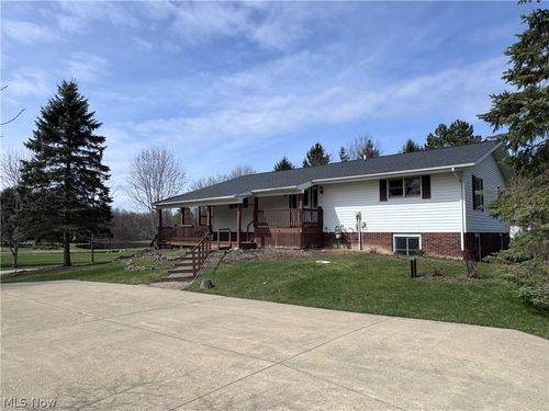 12942 Ravenna Rd, Chardon, OH, 44024-9039 | Card Image