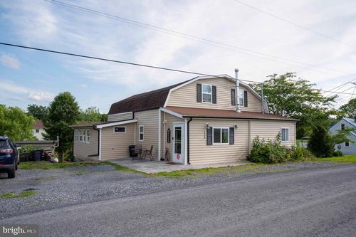 134 Catlett Mountain Rd, FRONT ROYAL, VA, 22630-8127 | Card Image
