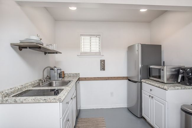 APT-107 - 803 Hillview Hts, House other with 1 bedrooms, 1 bathrooms and null parking in Nashville TN | Image 5