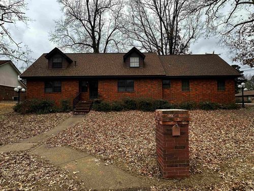 1703 Park Ave, Malvern, AR, 72104-6012 | Card Image