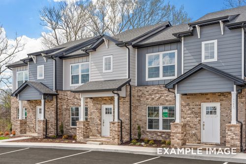 1709 Elliott Williams Pvt Way, Gallatin, TN, 37066-4899 | Card Image