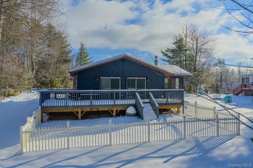 9 Gail Dr, Loch Sheldrake, NY, 12759-7704 | Card Image