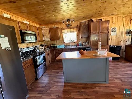 1383 Kelly Trl, Isabella, MN, 55607-3323 | Card Image