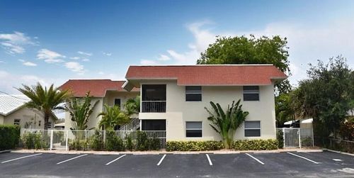 1361 Ne 27th Way, Pompano Beach, FL, 33062-3827 | Card Image