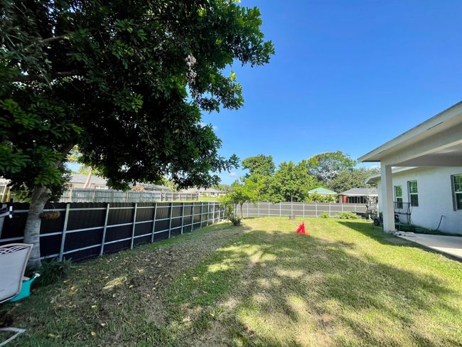 205 Sw Chapman Ave, House other with 4 bedrooms, 2 bathrooms and null parking in Port St. Lucie FL | Image 50