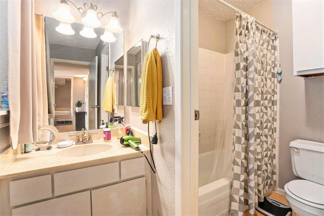 424 - 1500 Bay Area Blvd, House attached with 2 bedrooms, 2 bathrooms and null parking in Houston TX | Image 13