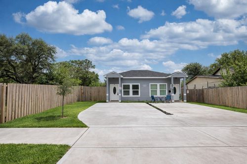 b-113 Bolden St, Houston, TX, 77029-4805 | Card Image