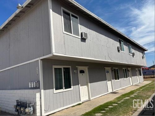 139 Dr Martin L King Jr Boulevard, Bakersfield, CA, 93307 | Card Image