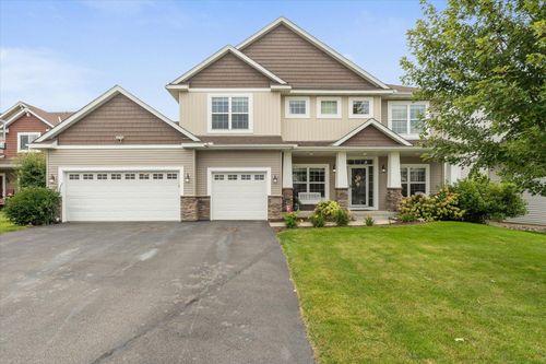6068 158th Ct W, Apple Valley, MN, 55124-6206 | Card Image
